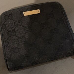 Gucci Black GG Canvas Zip Card Wallet with Gold Plate